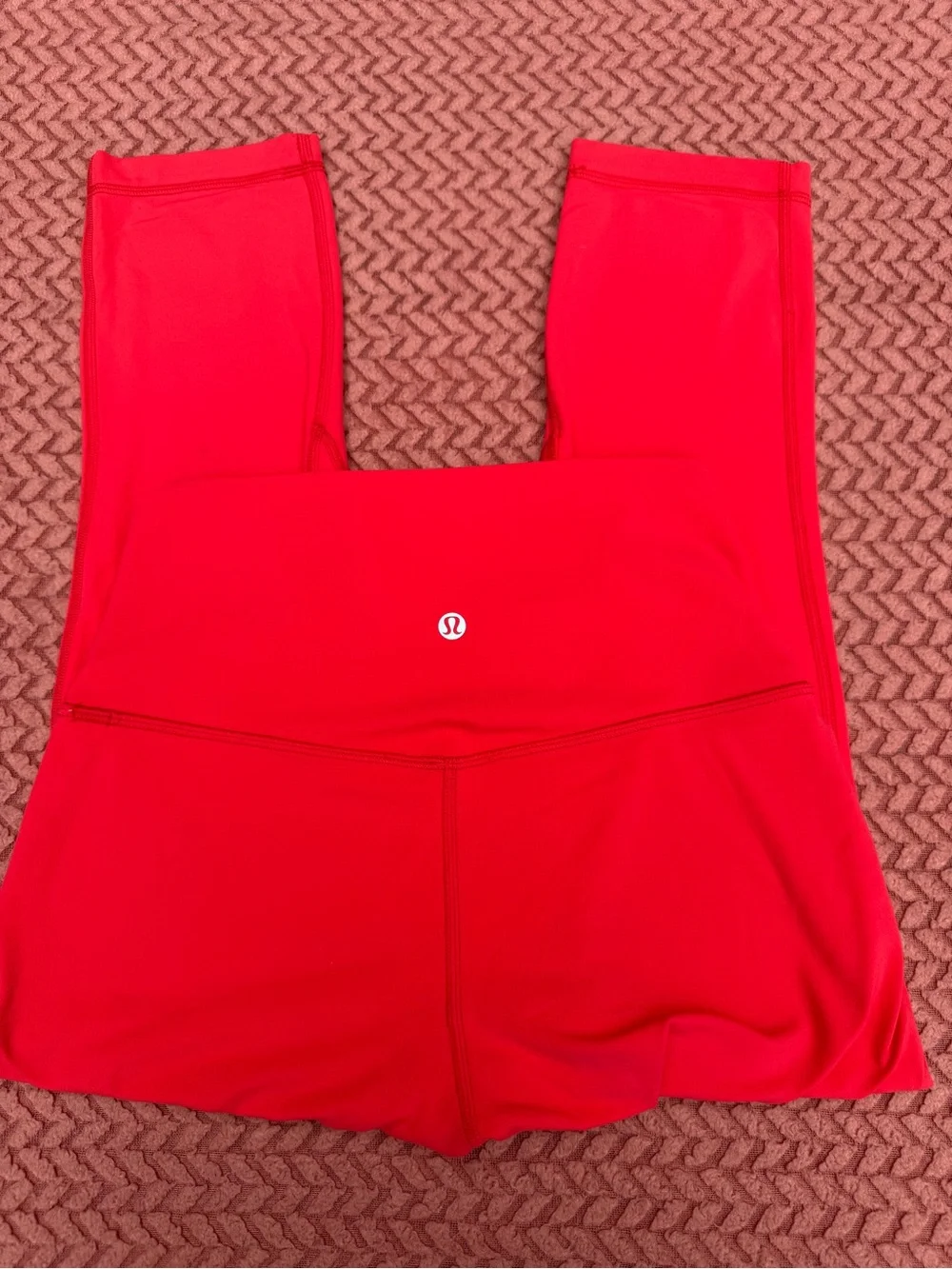 Women’s lot Lululemon 5 leggings/yoga pants mint condition! Size 6